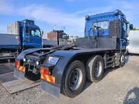 ISUZU Giga Trailer Head QDG-EXZ52BJ 2017 242,141km_2
