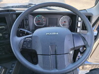 ISUZU Giga Trailer Head QDG-EXZ52BJ 2017 242,141km_38