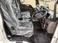 MITSUBISHI FUSO Canter Flat Body 2RG-FEB50 2026 1,000km_18
