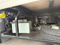 TOYOTA Dyna Aluminum Van TPG-XZU605 2017 182,000km_10