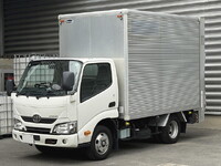 TOYOTA Dyna Aluminum Van TPG-XZU605 2017 182,000km_1