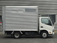 TOYOTA Dyna Aluminum Van TPG-XZU605 2017 182,000km_4