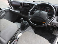 HINO Dutro Double Cab TKG-XZU685M 2017 125,186km_17