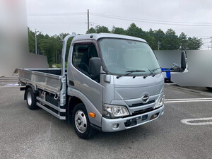 HINO Dutro Flat Body 2RG-XZU645M 2021 39,829km_1
