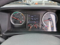 ISUZU Giga Trailer Head QDG-EXZ52BJ 2016 485,097km_16