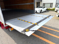 ISUZU Forward Aluminum Van 2RG-FRR90S2 2021 267,120km_5