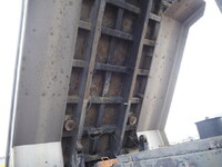 UD TRUCKS Quon Dump QKG-CW5XL 2013 623,410km_14