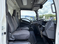 ISUZU Elf Refrigerator & Freezer Truck TPG-BMR85AN 2018 196,000km_28