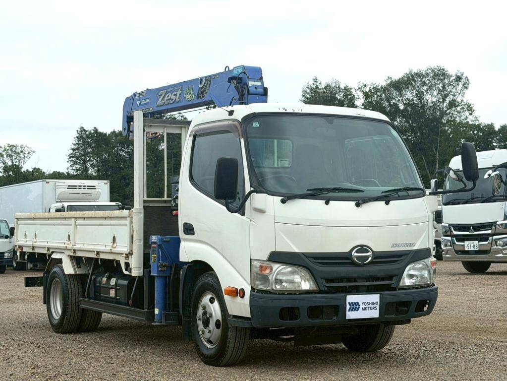 HINO Dutro Truck (With 3 Steps Of Cranes) TKG-XZU650M 2013 63,000km