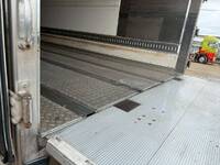 ISUZU Giga Refrigerator & Freezer Truck QKG-CYJ77A 2015 896,000km_12