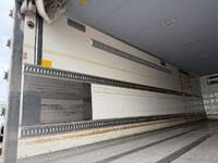 ISUZU Giga Refrigerator & Freezer Truck QKG-CYJ77A 2015 896,000km_9