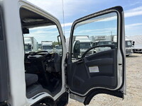 ISUZU Elf Refrigerator & Freezer Truck 2RG-NPR88AN 2021 205,275km_28