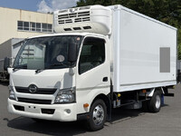 HINO Dutro Refrigerator & Freezer Truck TKG-XZU710M 2017 272,000km_3
