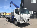 Elf Truck (With 6 Steps Of Cranes)