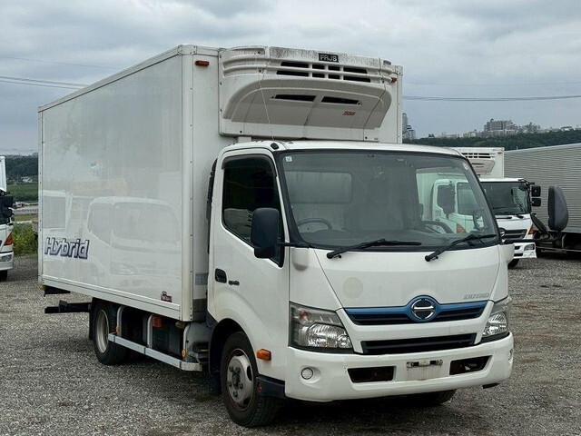 HINO Dutro Refrigerator & Freezer Truck TQG-XKU710M 2013 430,488km