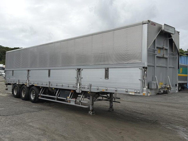 Others Others Gull Wing Trailer DFPTF341A 2018 0km