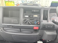 ISUZU Elf Flat Body 2RG-NKR88R 2020 84,532km_38