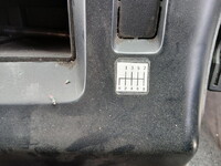 ISUZU Giga Trailer Head LDG-EXZ52AJ 2011 516,888km_26