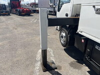 ISUZU Elf Cherry Picker TKG-NKR85YN 2015 105,845km_28