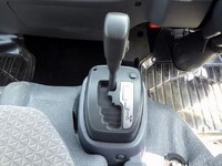 ISUZU Elf Double Cab TRG-NJR85A 2018 68,000km_13