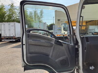 ISUZU Elf Flat Body BKG-NLR85AR 2009 311,516km_32