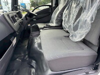 MAZDA Titan Safety Loader 2RG-LPR88YM 2025 505km_21