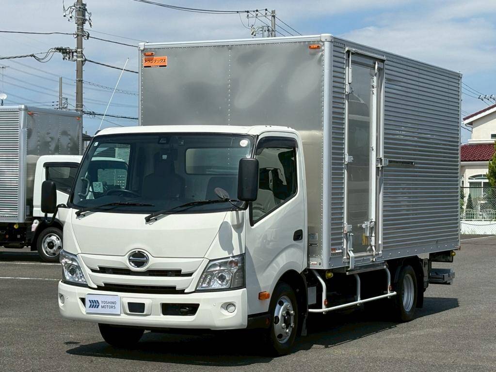 HINO Dutro Aluminum Van 2RG-XZU712M 2023 68,000km