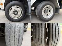 TOYOTA Dyna Aluminum Van TPG-XZU605 2018 165,000km_37