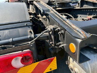 UD TRUCKS Quon Trailer Head 2PG-GK5AAB 2021 211,652km_9