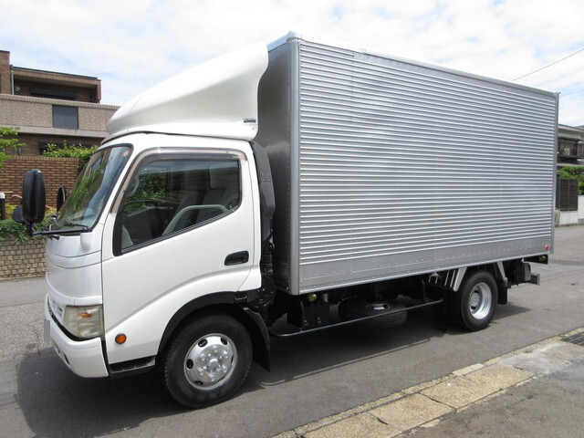 Toyoace Aluminum Van_1