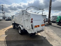 ISUZU Elf Garbage Truck TKG-NKR85N 2013 161,812km_2