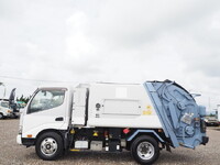 HINO Dutro Garbage Truck TPG-XZU600X 2017 109,299km_6
