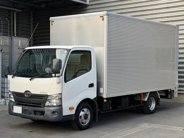 Dyna Aluminum Van_1