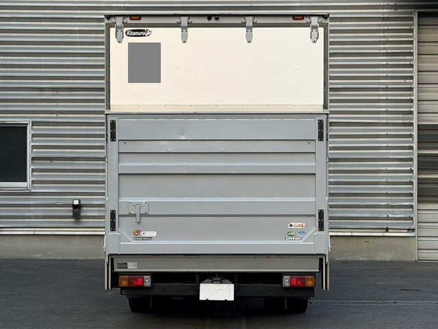Dyna Aluminum Van_2