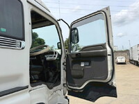 ISUZU Giga Aluminum Wing QKG-CYJ77A 2015 814,554km_28