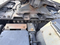 HINO Profia Trailer Head QPG-SH1EDDG 2015 775,646km_18