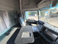 HINO Profia Trailer Head QPG-SH1EDDG 2015 775,646km_36