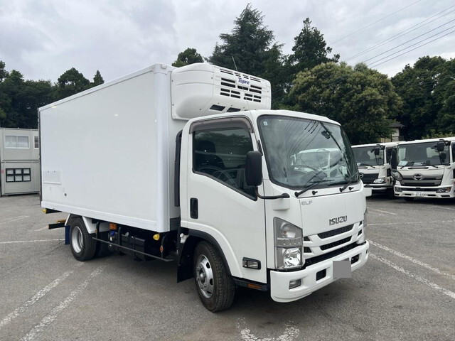 ISUZU Elf Refrigerator & Freezer Truck 2RG-NPR88AN 2020 210,887km_1