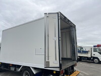 ISUZU Elf Refrigerator & Freezer Truck 2RG-NPR88AN 2020 210,887km_7