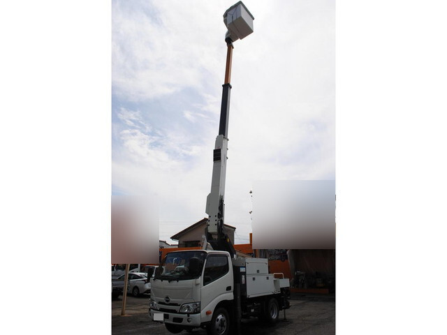 Dutro Cherry Picker_1