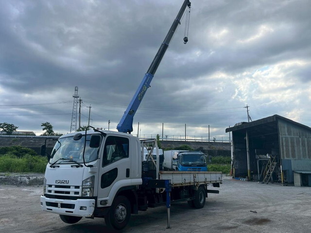 ISUZU Forward Truck (With 4 Steps Of Cranes) TKG-FRR90S2 2014 119,900km