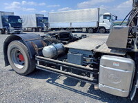 UD TRUCKS Quon Trailer Head QPG-GK5XAD 2017 594,000km_11
