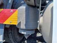 UD TRUCKS Quon Trailer Head QPG-GK5XAD 2017 594,000km_28
