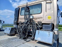 UD TRUCKS Quon Trailer Head QPG-GK5XAD 2017 594,000km_36