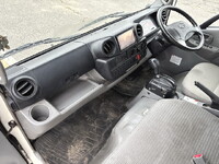 HINO Dutro Aluminum Van TKG-XZU650M 2014 117,414km_32