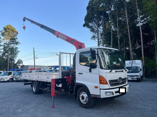 Ranger Truck (With 4 Steps Of Cranes)_1