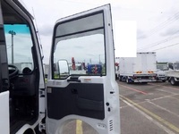 MITSUBISHI FUSO Rosa Micro Bus 2RG-BE740G 2023 20,000km_27
