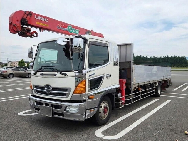 Ranger Truck (With 3 Steps Of Cranes)_1