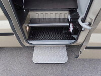 TOYOTA Coaster Micro Bus SDG-XZB70 2018 85,500km_17