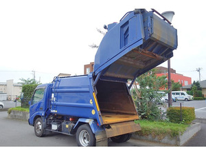 Dutro Garbage Truck_2